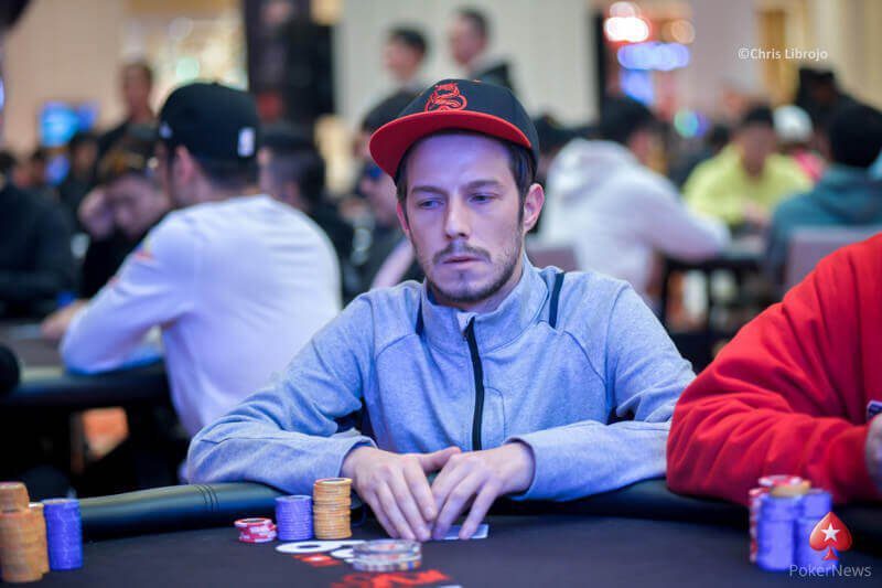 tell e poker