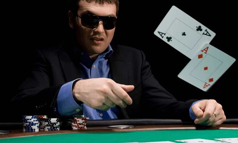 fold Tell avversari e l’importanza del bluff