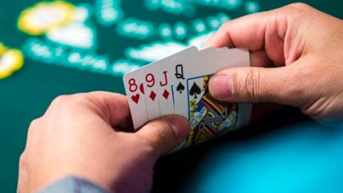 sit&go e pot limit omaha