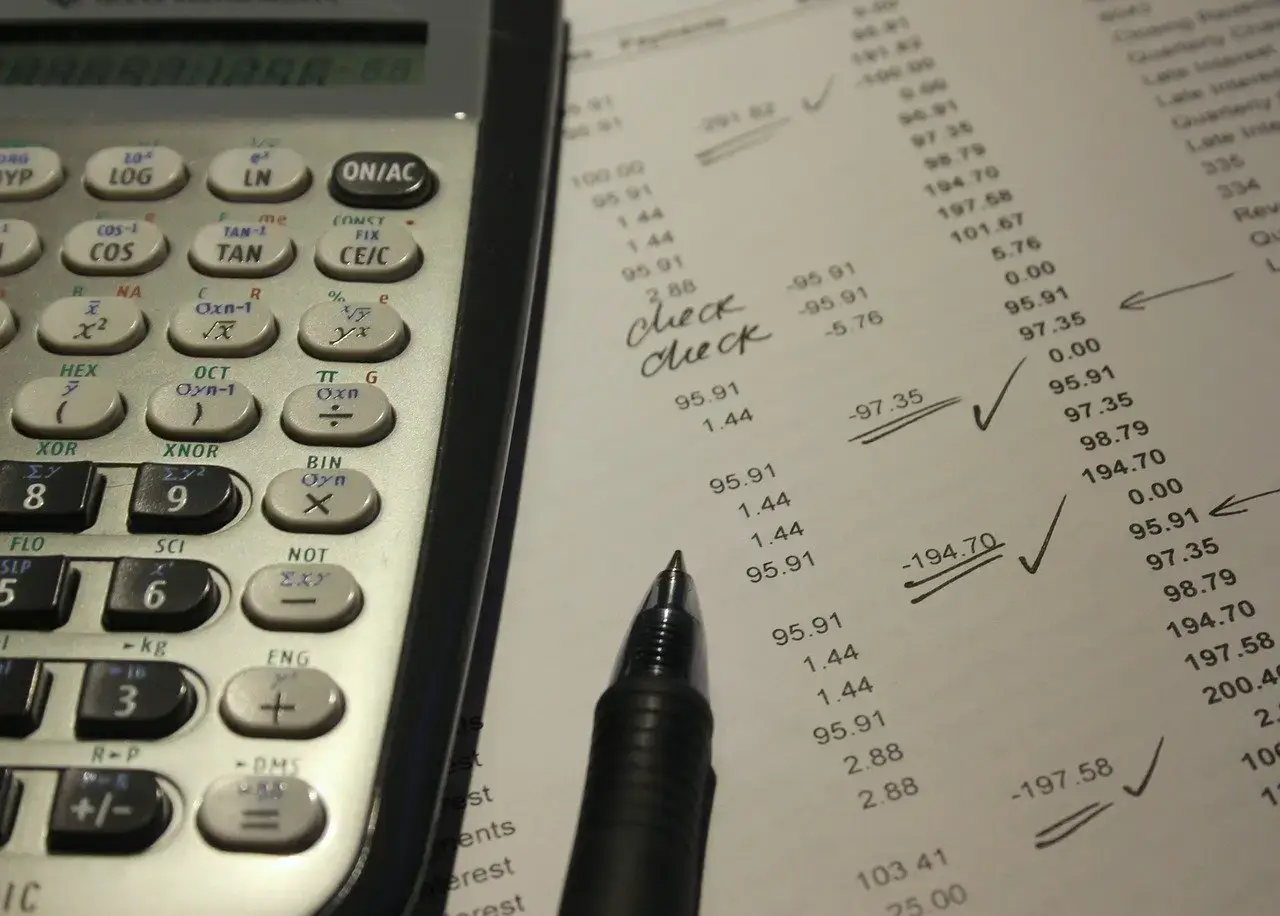 Come calcolare le probabilità di vincere a pokerr