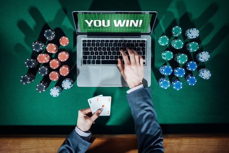Trucchi e consigli per vincere nel poker online