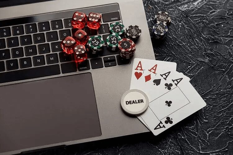Poker online come giocare al meglio