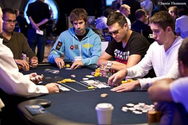 Giocare a poker online contro giocatori più forti