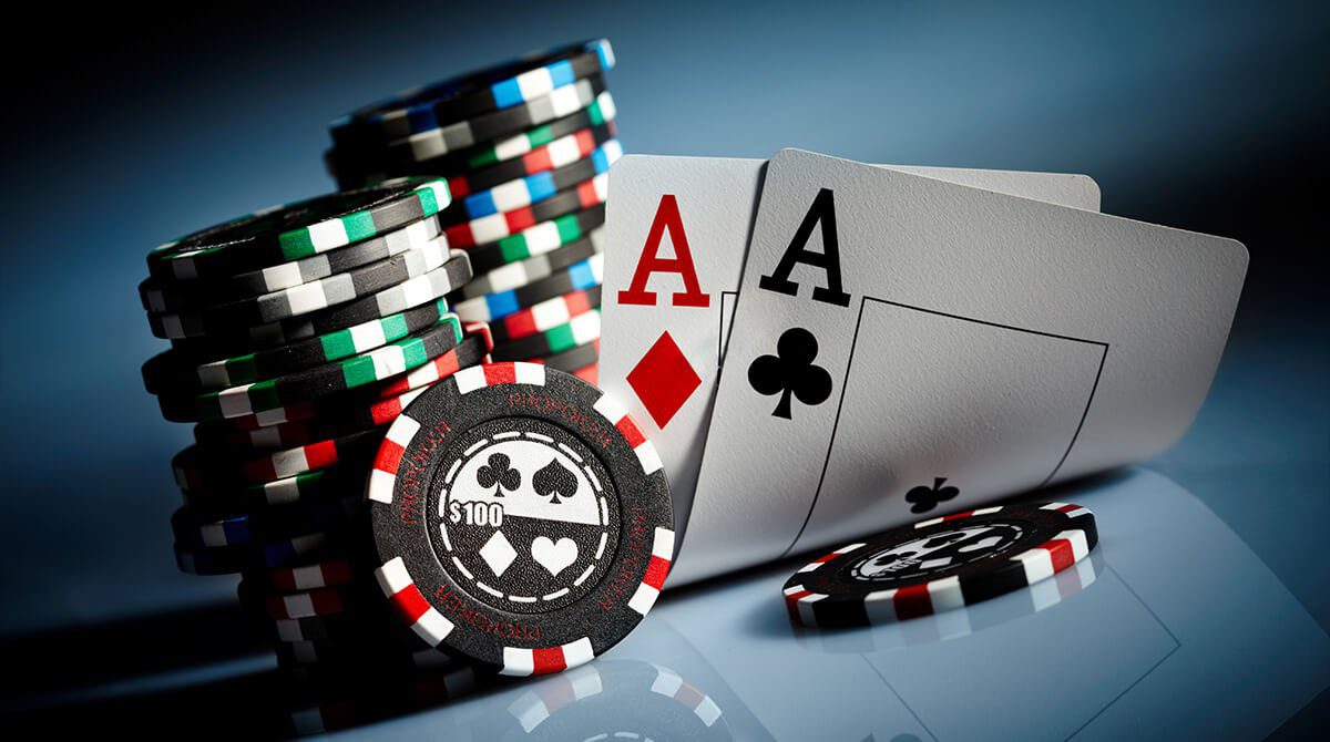 Giocare la fase centrale di un torneo con uno stack medio
